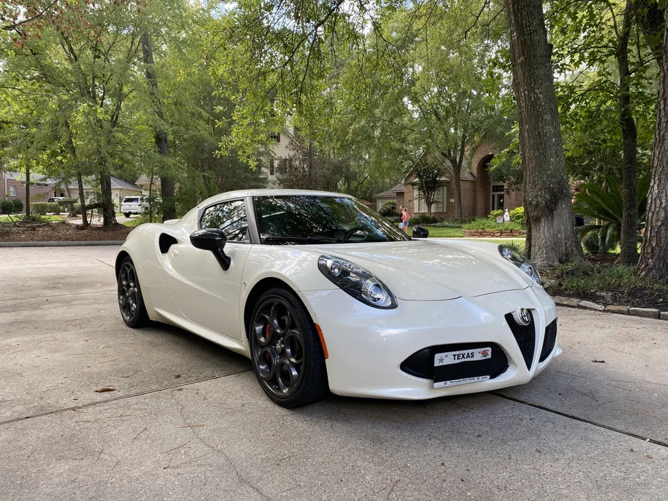 2015 Alfa Romeo 4C Coupe - Image 11 of 31