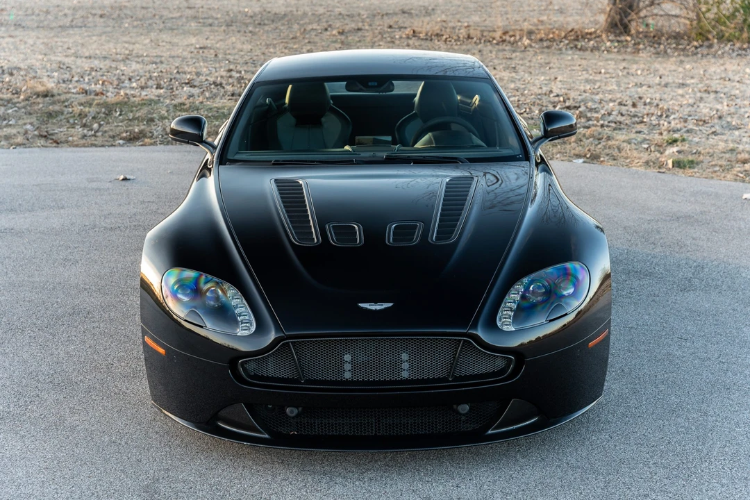 2015 Aston Martin V12 Vantage (2010-2018) - Image 8 of 31