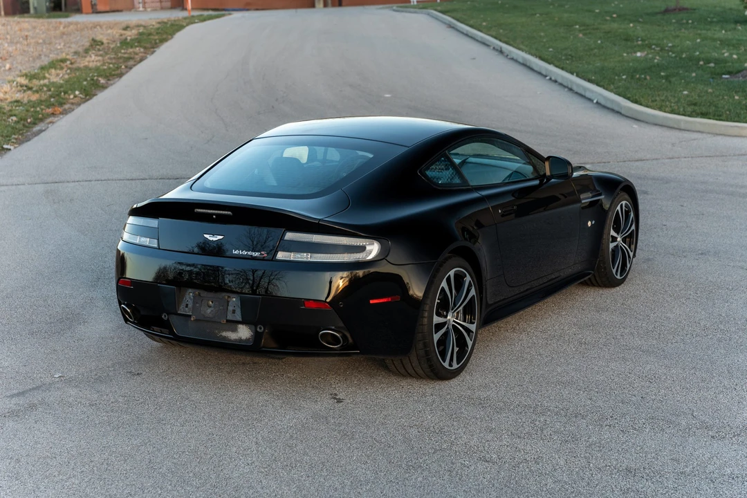 2015 Aston Martin V12 Vantage (2010-2018) - Image 21 of 31