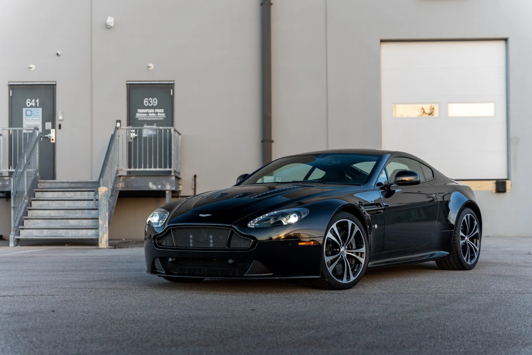 2015 Aston Martin V12 Vantage (2010-2018) - Image 30 of 31