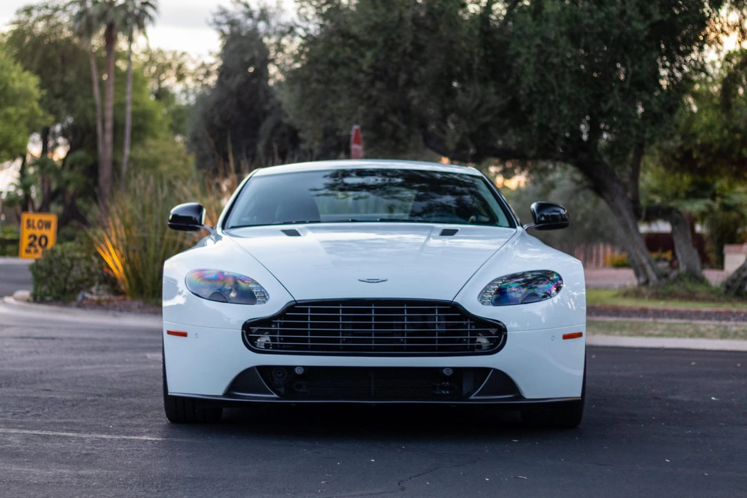 2015 Aston Martin V8 Vantage (2006-2017) - Image 3 of 31