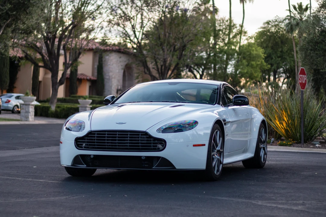 2015 Aston Martin V8 Vantage (2006-2017) - Image 4 of 31