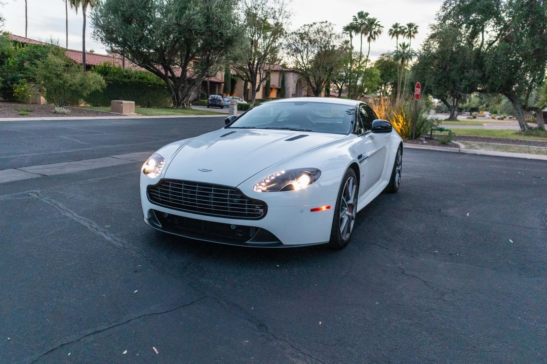 2015 Aston Martin V8 Vantage (2006-2017) - Image 31 of 31