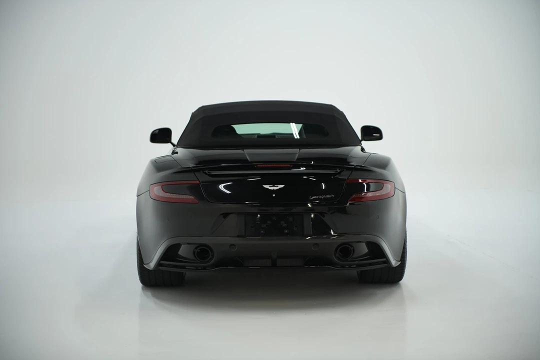 2015 Aston Martin Vanquish 2nd Gen - Image 24 of 31