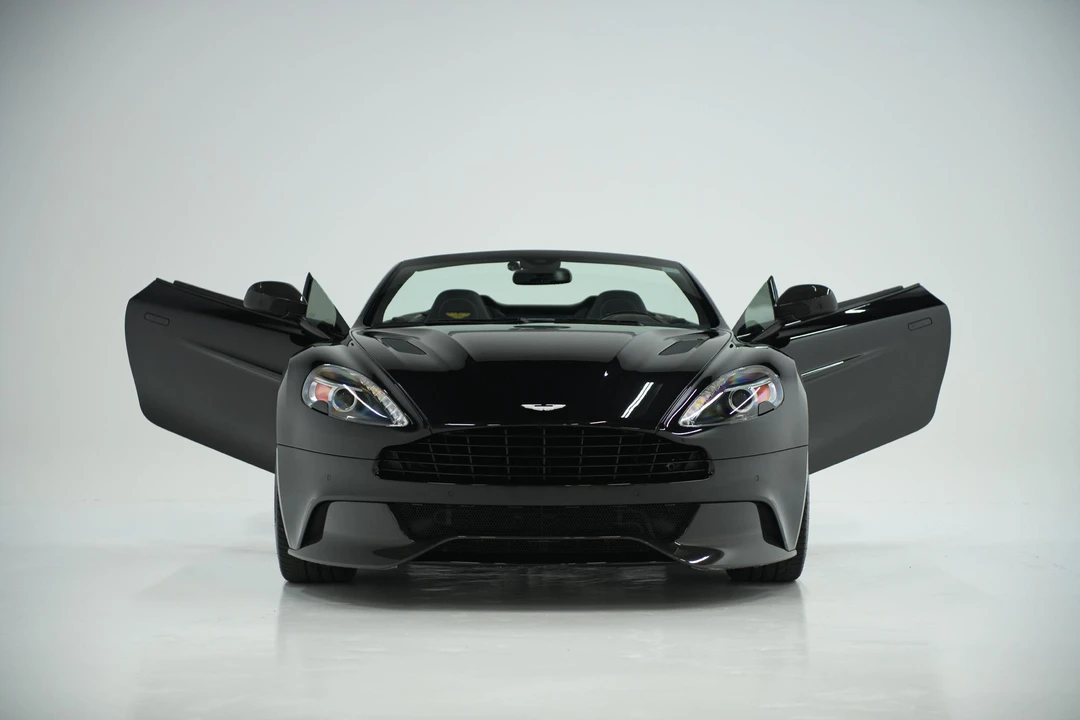 2015 Aston Martin Vanquish 2nd Gen - Image 21 of 31