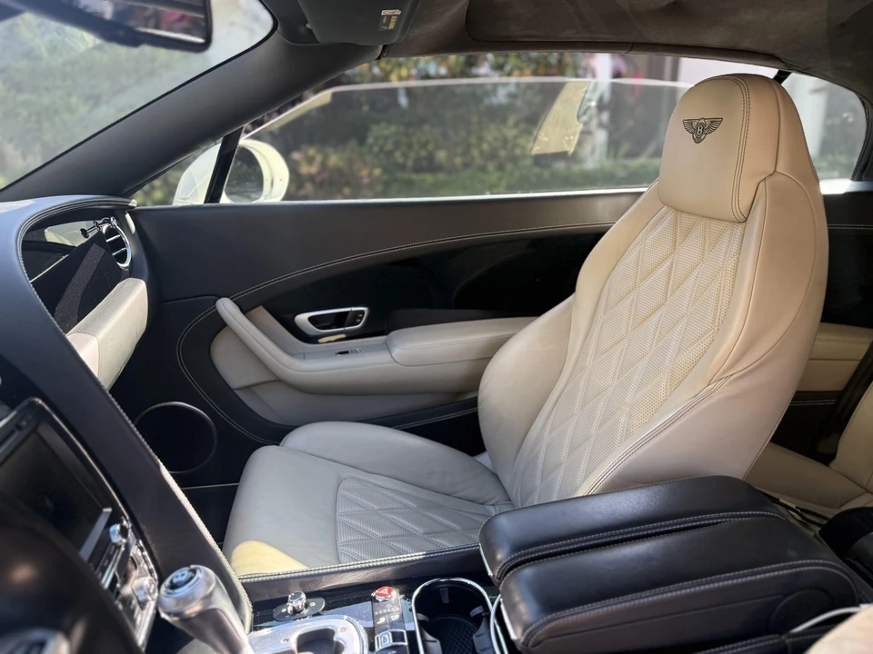 2015 Bentley Continental GTC - Image 25 of 31