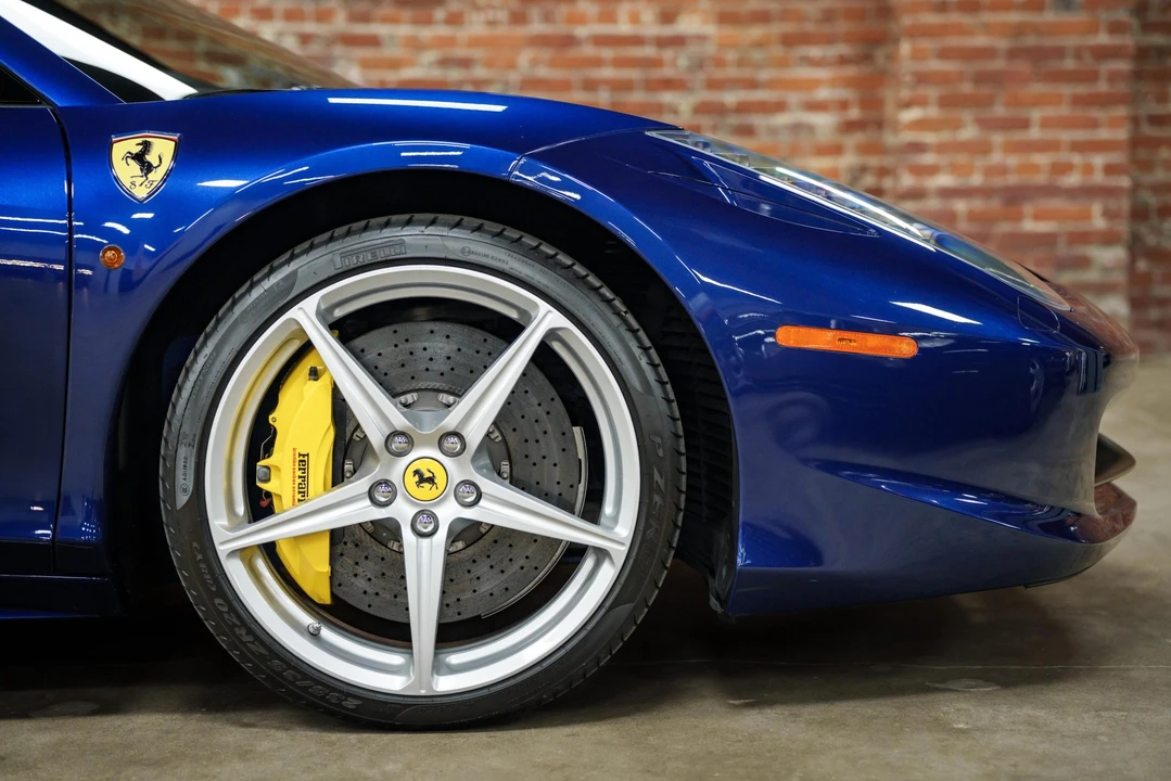 2015 Ferrari 458 Spider - Image 21 of 31