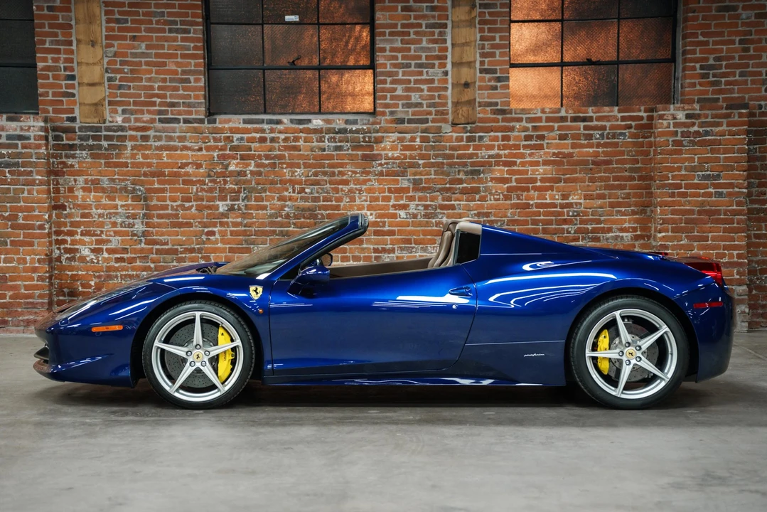 2015 Ferrari 458 Spider - Image 9 of 31