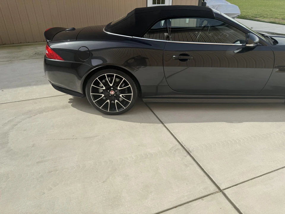 2015 Jaguar X150 XKR - Image 13 of 31