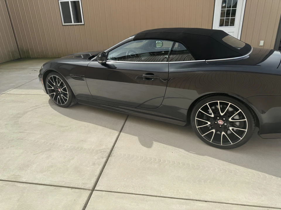 2015 Jaguar X150 XKR - Image 29 of 31