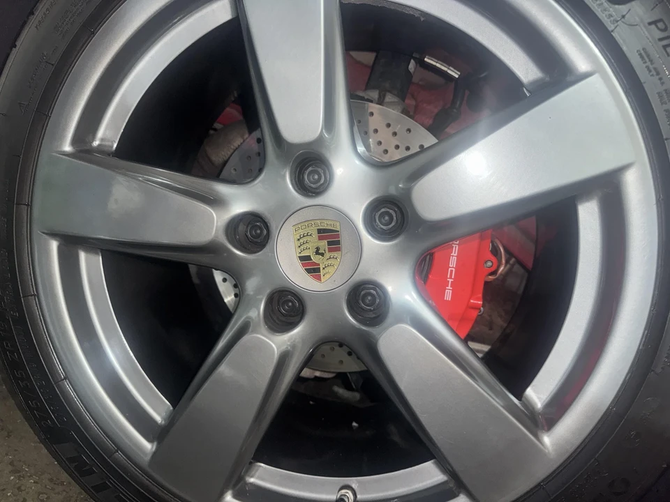 2015 Porsche 981 Cayman S - Image 28 of 31