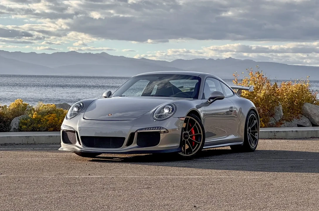 2015 Porsche 991 GT3 - Image 3 of 6