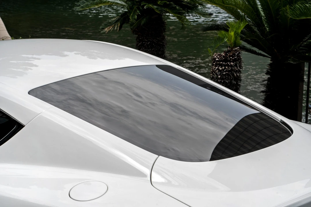 2016 Aston Martin DB9 - Image 18 of 31