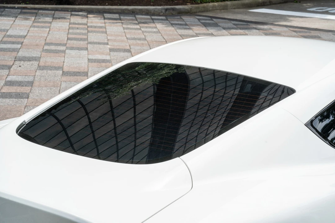 2016 Aston Martin DB9 - Image 24 of 31