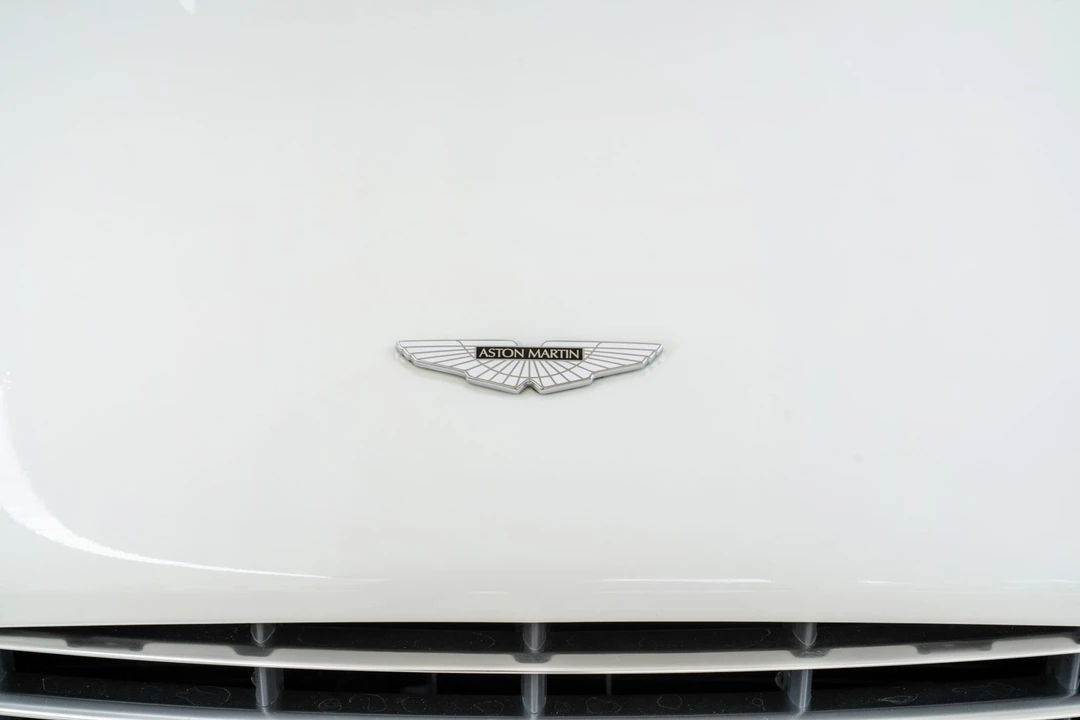 2016 Aston Martin DB9 - Image 10 of 31