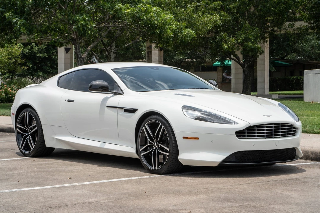 2016 Aston Martin DB9 - Image 7 of 31