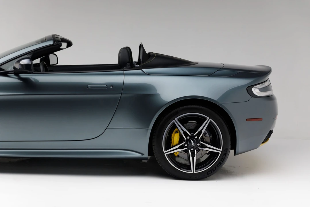2016 Aston Martin V8 Vantage (2006-2017) - Image 19 of 31