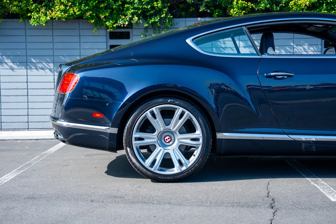 2016 Bentley Continental GT V8 2nd Gen - Image 21 of 31