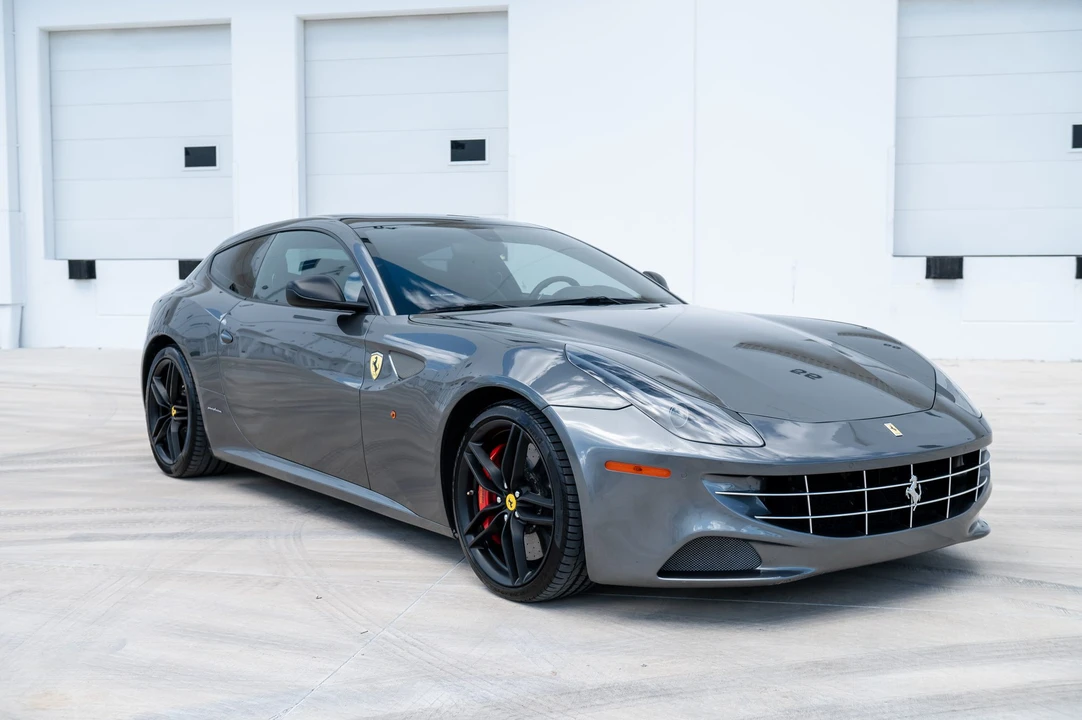 2016 Ferrari FF - Image 2 of 31