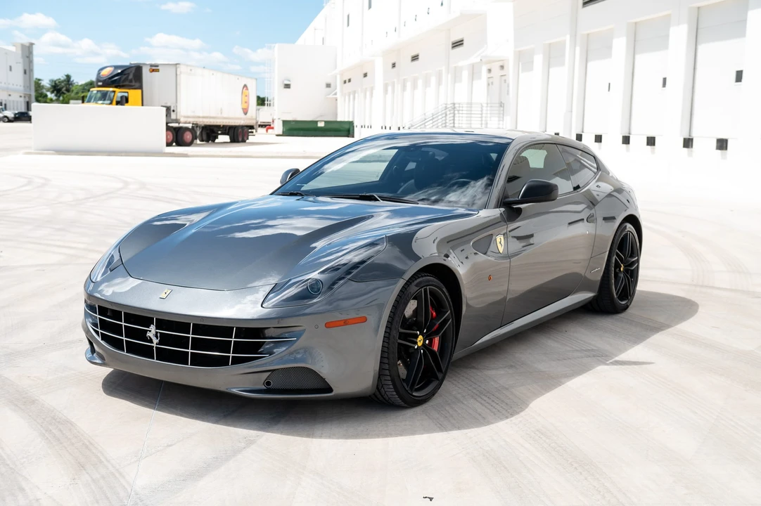 2016 Ferrari FF - Image 9 of 31
