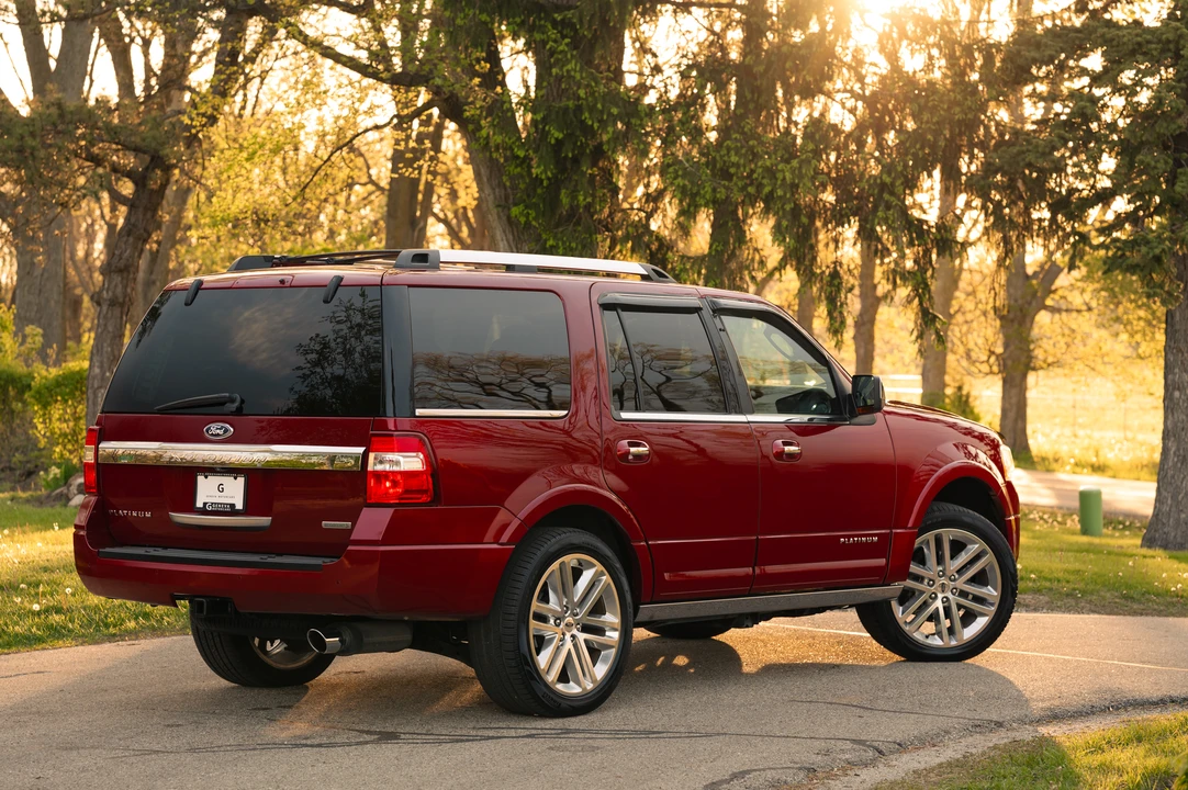 2016 Ford Expedition 3rd Gen - Image 12 of 31