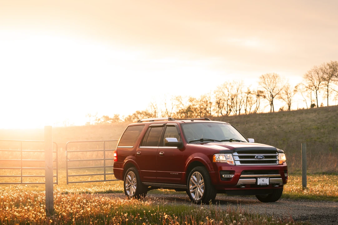 2016 Ford Expedition 3rd Gen - Image 16 of 31