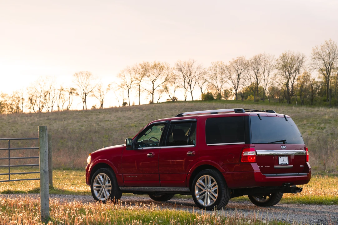 2016 Ford Expedition 3rd Gen - Image 6 of 31