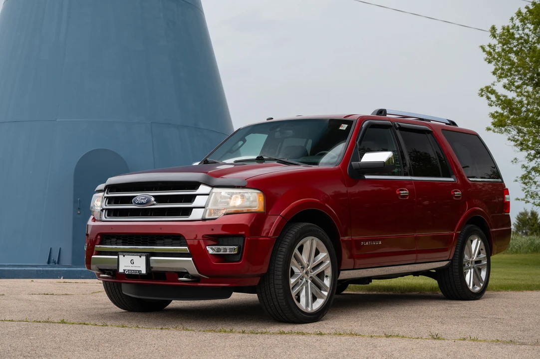 2016 Ford Expedition 3rd Gen - Image 31 of 31