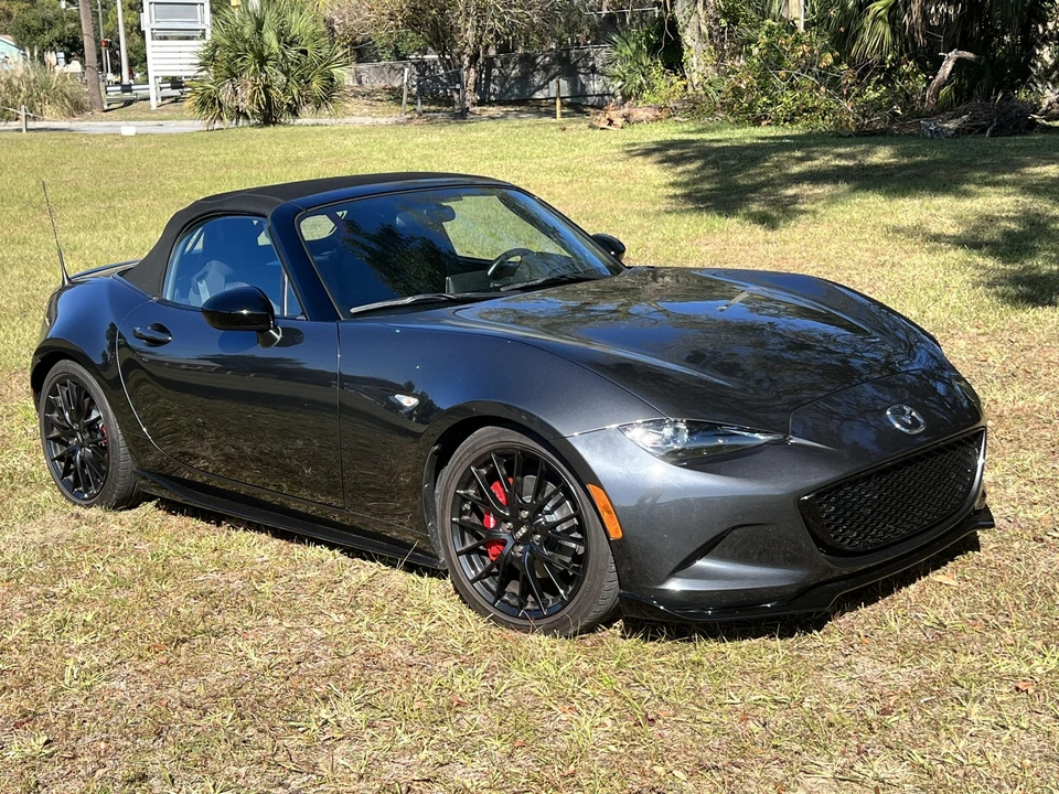 2016 Mazda ND MX-5 Miata - Image 2 of 31