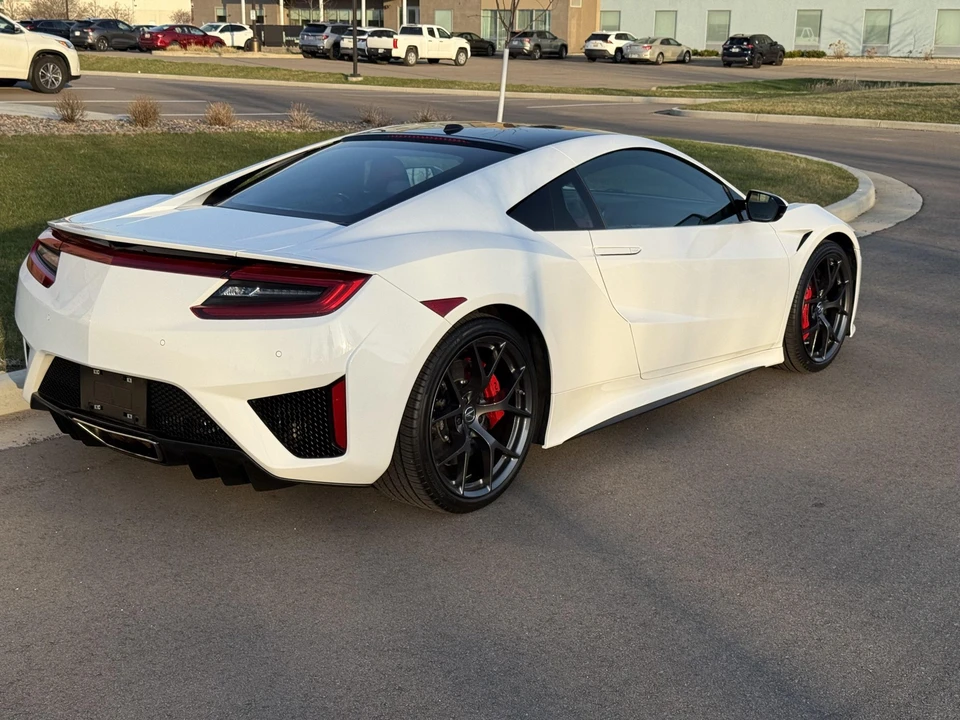 2017 Acura NC1 NSX - Image 8 of 31