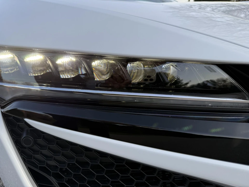 2017 Acura NC1 NSX - Image 16 of 31