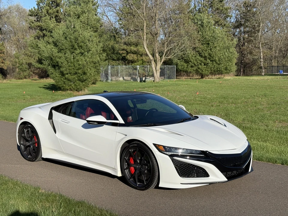 2017 Acura NC1 NSX - Image 12 of 31