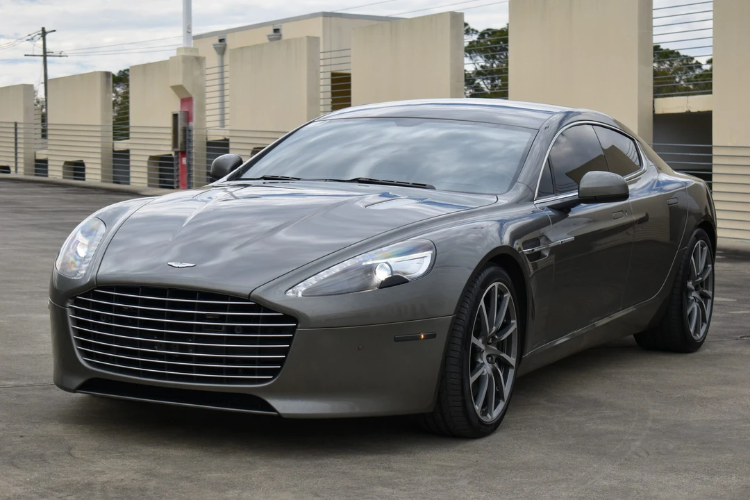 2017 Aston Martin Rapide - Image 21 of 31