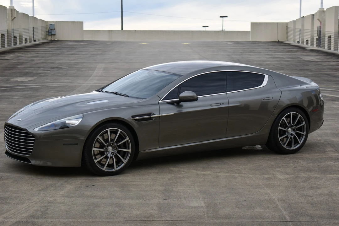 2017 Aston Martin Rapide - Image 6 of 31