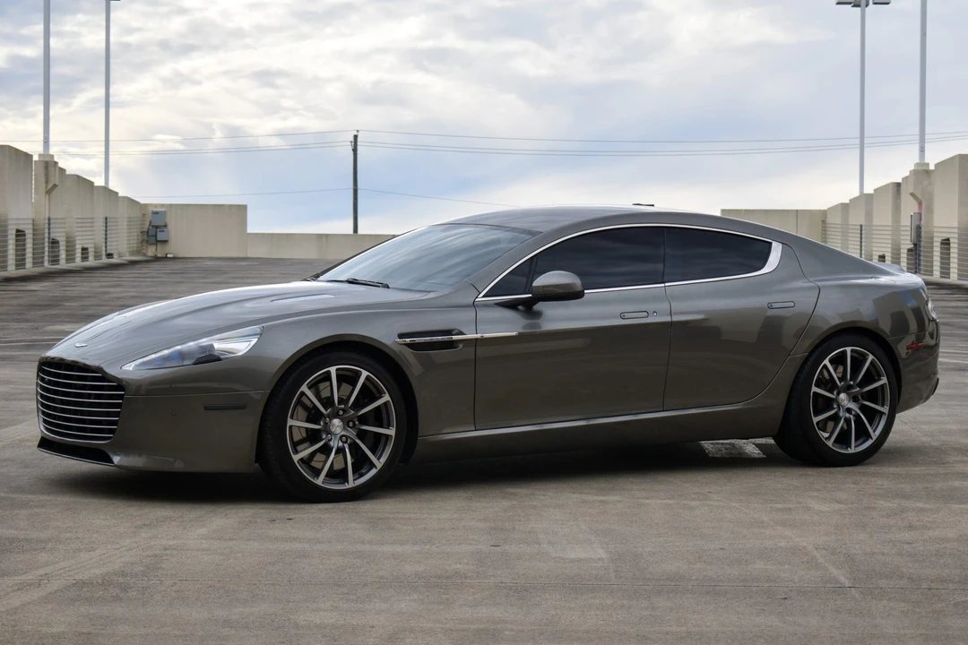 2017 Aston Martin Rapide - Image 4 of 31