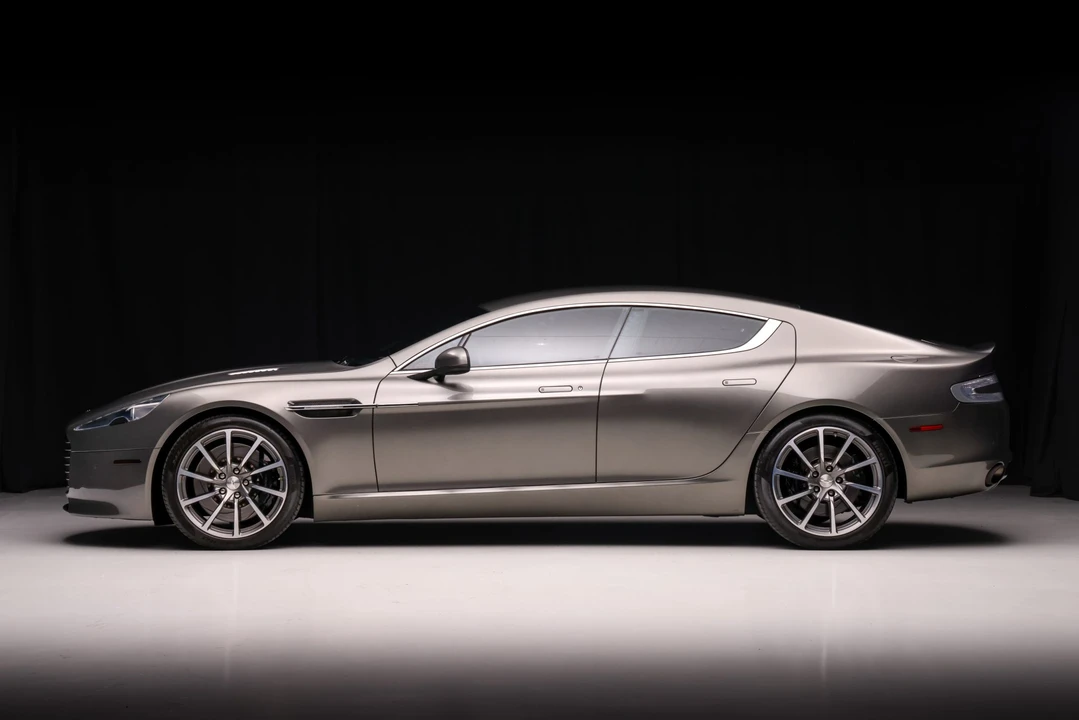 2017 Aston Martin Rapide - Image 5 of 31