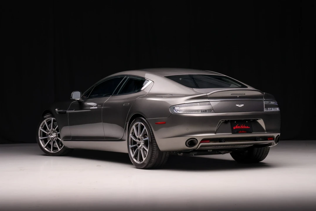 2017 Aston Martin Rapide - Image 7 of 31