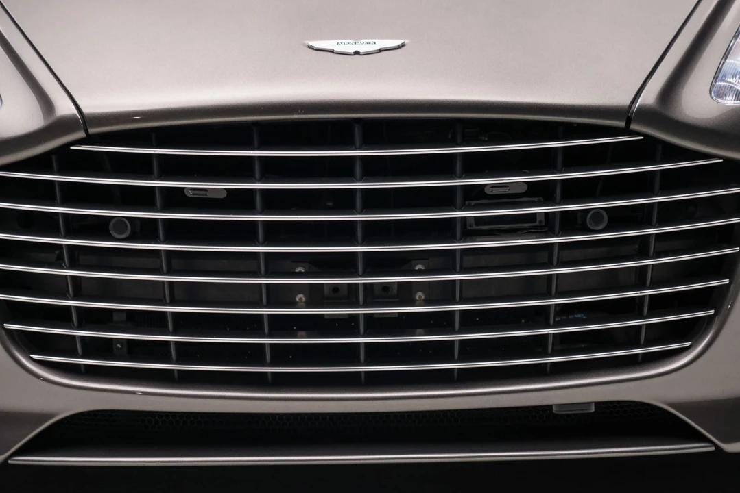 2017 Aston Martin Rapide - Image 22 of 31