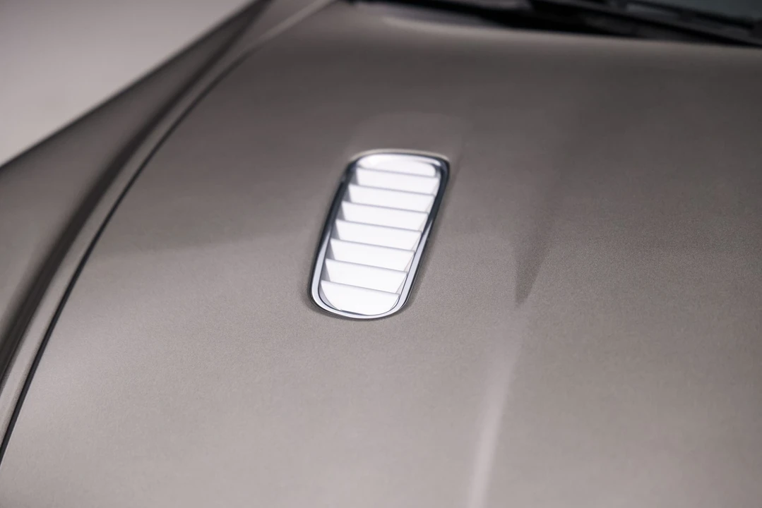 2017 Aston Martin Rapide - Image 30 of 31