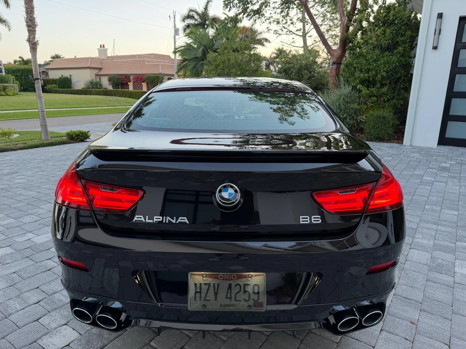 2017 BMW Alpina B6 - Image 9 of 31