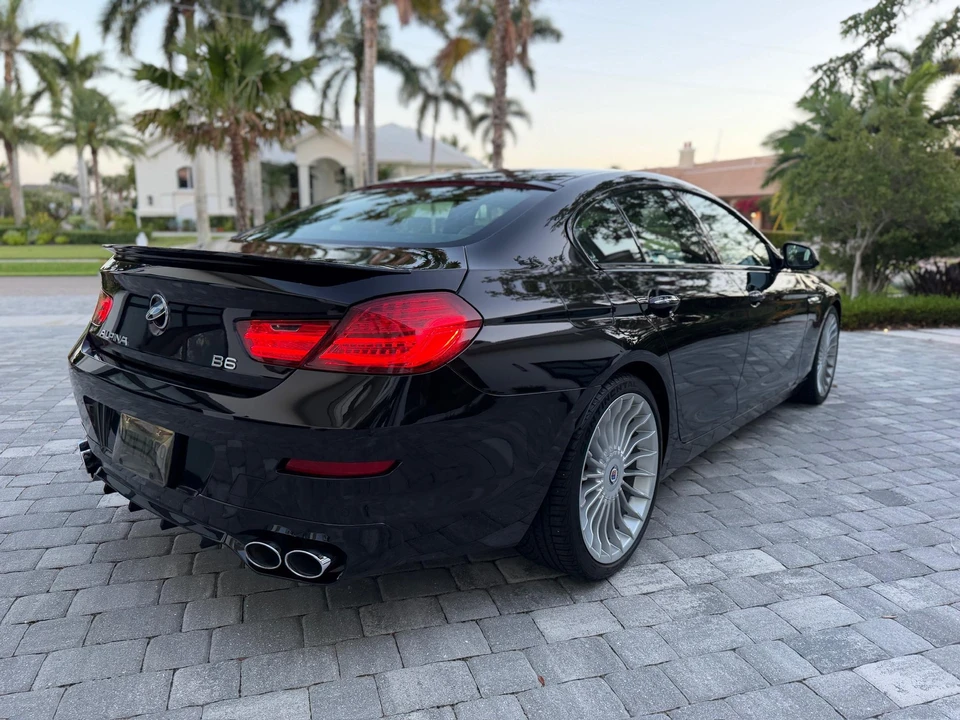 2017 BMW Alpina B6 - Image 28 of 31