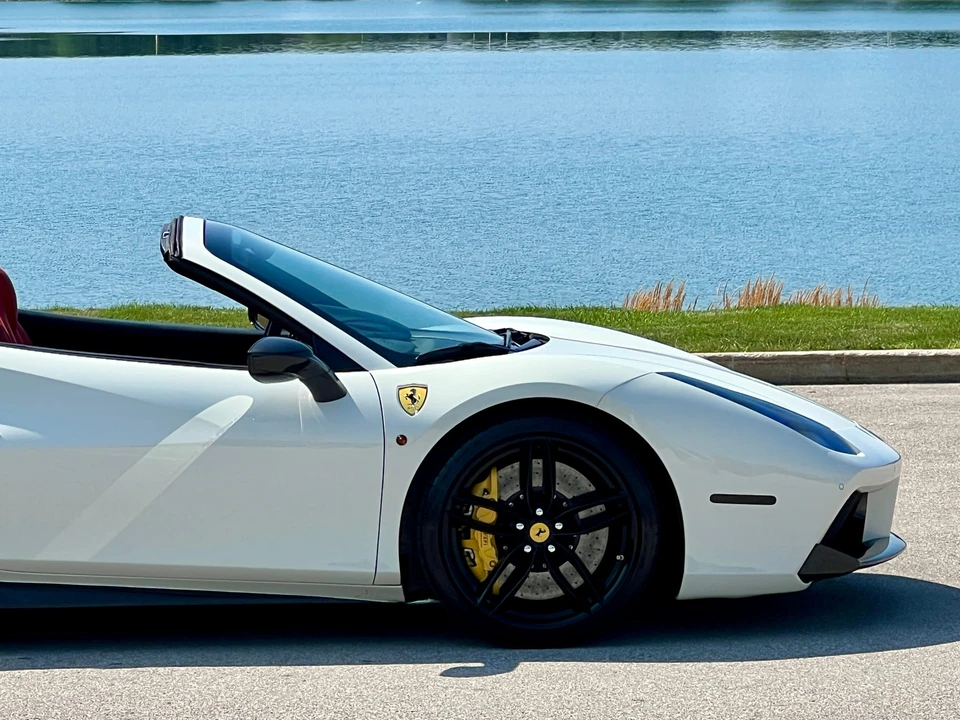 2017 Ferrari 488 Spider - Image 26 of 31