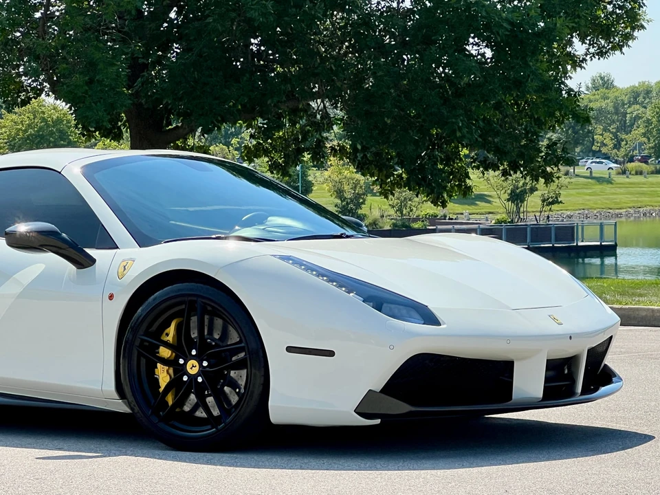 2017 Ferrari 488 Spider - Image 24 of 31