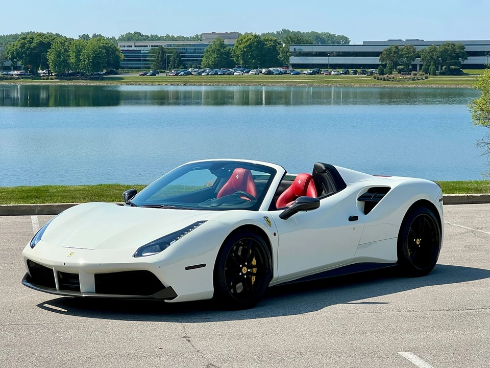 2017 Ferrari 488 Spider - Image 2 of 31
