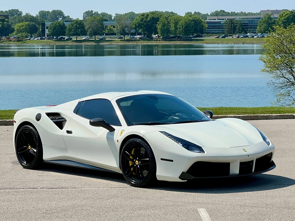 2017 Ferrari 488 Spider - Image 6 of 31