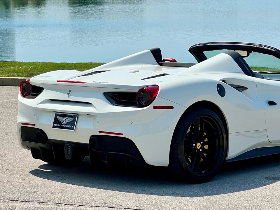2017 Ferrari 488 Spider - Image 31 of 31