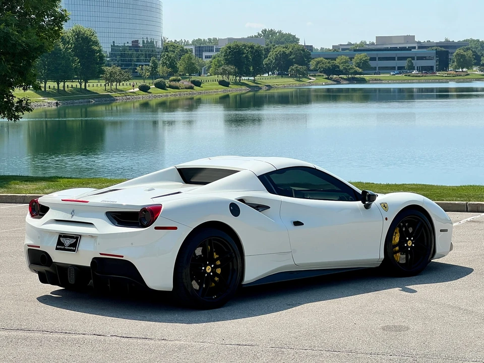 2017 Ferrari 488 Spider - Image 12 of 31