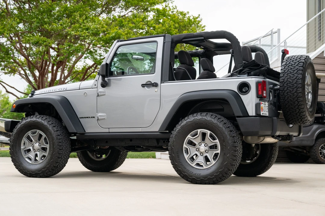 2017 Jeep JK Wrangler - Image 3 of 31