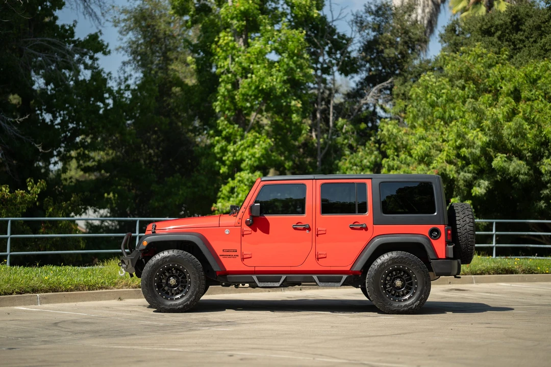 2017 Jeep JK Wrangler - Image 9 of 31