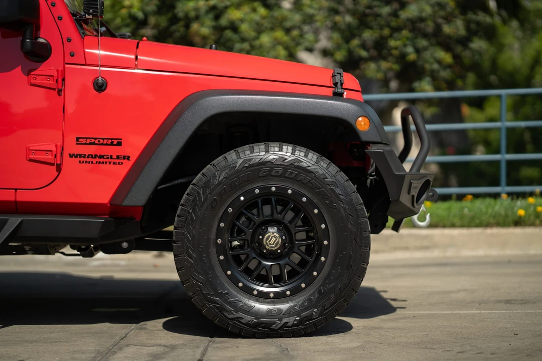 2017 Jeep JK Wrangler - Image 13 of 31